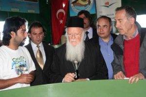 Bartholomes dostlarıyla Dalyan'da