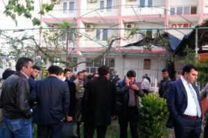 Otel odasında intihar etti