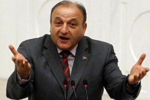 MHP Genel Kurul'u terk etti