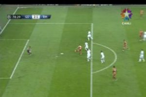 Sneijder siftahı Real Madrid ile yaptı