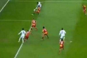 Galatasaray'a yine hakem darbesi!