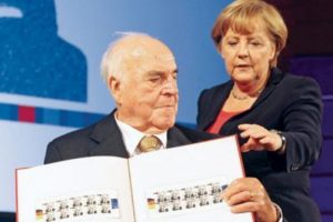 "Diktat&ouml;rl&uuml;k yapmasaydım, Euro olmazdı"