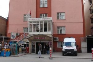 Acil servisten taburcu oldu ve &ouml;ld&uuml;