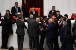 &Ouml;nerge kavgası tutanaklarda