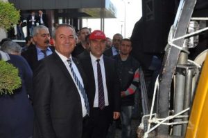 İzelman eylemi s&uuml;r&uuml;yor