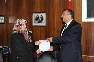 Tapularını &Ccedil;ift&ccedil;i'nin elinden aldılar