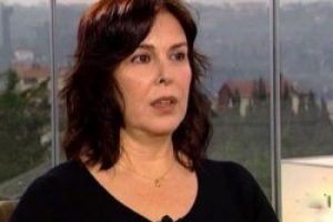 Akil İnsan Lale Mansur: T&uuml;rkiye laik değildir