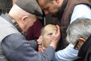 Fedakar babanın zor anları