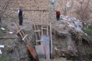 &Ouml;l&uuml;mle burun buruna