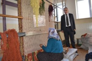 &Ccedil;in halıya da el attı