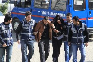 İneg&ouml;l'de esrar operasyonu