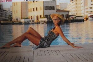 Fuhuş &ccedil;etesini katalog yakalattı