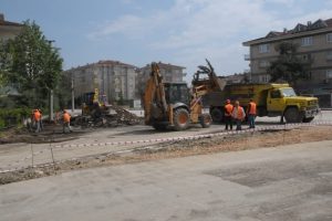 İneg&ouml;l'de kavşak d&uuml;zenleme &ccedil;alışmaları