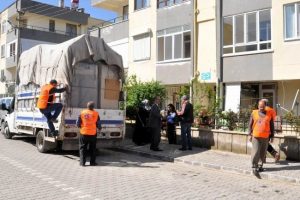 Selzedelere 'kimse yokmu' yardımı
