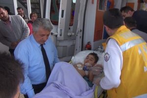 &Ccedil;aya d&uuml;şen &ccedil;ocuk kurtarıldı