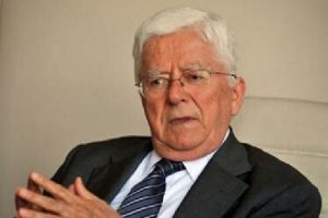 Akiller, İzmir'de hafta sonu mesaisinde