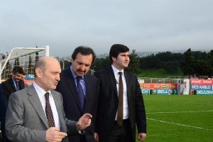 Bayraktar Trabzonspor'u ziyaret etti
