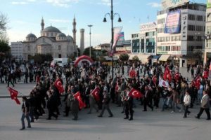 Akil insanlara MHP tepkisi
