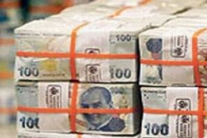 Hazine'den &uuml;&ccedil; partiye 1 milyar 392 milyon lira yardım