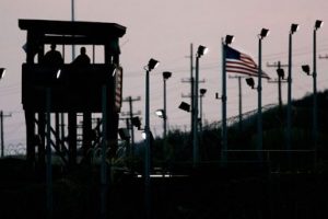 Guantanamo'da davalar ertelendi