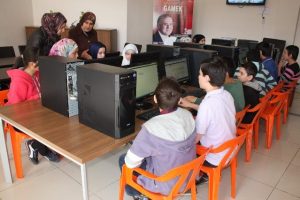 Suriyeli &ouml;ğrencilere s&uuml;rpriz