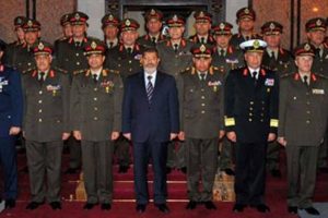 Mursi generallere sahip &ccedil;ıktı