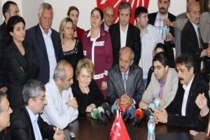 CHP'den &ccedil;&ouml;z&uuml;me b&uuml;y&uuml;k destek