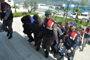 Ka&ccedil;ak kazıda iş makinası d&ouml;nemi