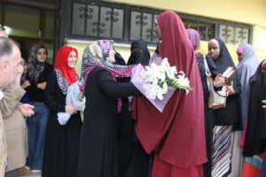 G&ouml;lc&uuml;k'te okuyan 2 somalili kız 1 haftadır kayıp