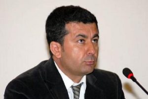 "D&uuml;nya insanlık trajedisini seyrediyor"