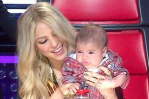 Shakira'nın oğlu j&uuml;ri &uuml;yesi oldu