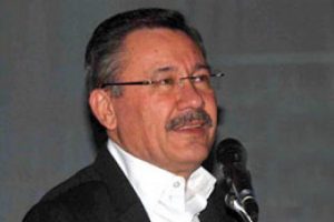 Bakandan G&ouml;k&ccedil;ek'e a&ccedil;ık tehdit
