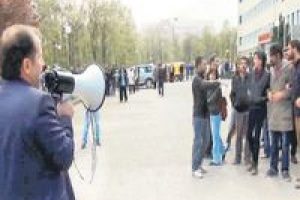 Polisten biber gazı uyarısı