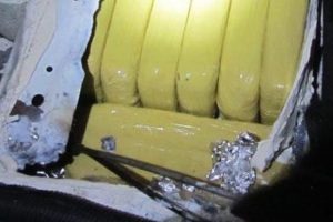 Zehir tacirlerine darbe