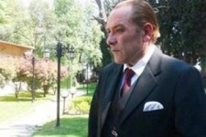 Atat&uuml;rk'&uuml;n benzeri g&ouml;zaltında