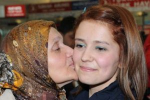 "Sağ salim T&uuml;rkiye'ye d&ouml;nmek istiyorum"