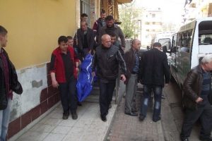28 yaşındaki gen&ccedil; evinde &ouml;l&uuml; bulundu