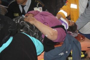 Kamyonet u&ccedil;uruma yuvarlandı: 1 &ouml;l&uuml; 3 yaralı
