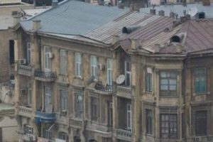 Koca binayı yoldan &ccedil;ekecekler!