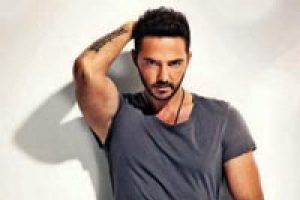 G&ouml;khan &ccedil;ok janti bir &ccedil;ocuk