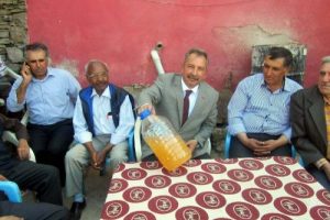Bu k&ouml;y&uuml;n suyu, fazla demirden 'paslanıyor'