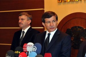 Davutoğlu Konya'da temaslarda bulundu