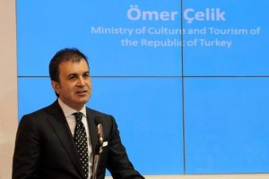 Bakan &Ccedil;elik AB'ye y&uuml;klendi