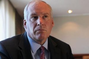 "Broker ve dealerlar istikrar i&ccedil;in tehdit"