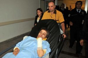 Oğlu su&ccedil;ladı kızı yalanladı