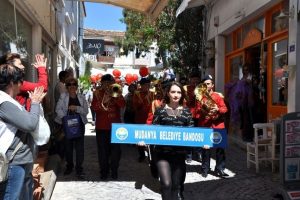 Ala&ccedil;atı Ot Festivali'ne Mudanya damgası