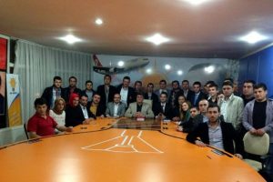 AK gen&ccedil;lik Mudanya'da