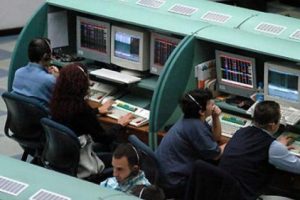 Yabancılar 340 milyon dolarlık hisse sattı
