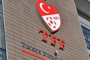 TFF gelişim seminerini erteledi