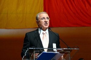 Aysal'dan bomba a&ccedil;ıklamalar!